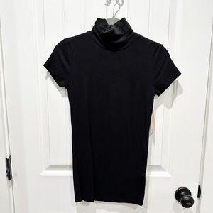 Black fitted tee shirt turtleneck